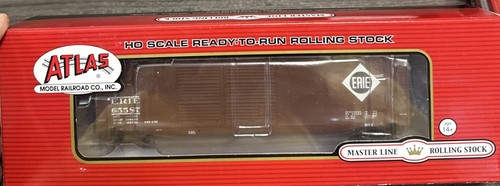 ATLAS HO RTR #20004410 50’ Posguerra DD Box Car Erie #65587 Nuevo en caja | Condition: New