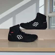 RUDIS Blackout Wrestling Shoes Men’s 9 (Women’s 10.5) High Top RUDNC1006 BLKOUT