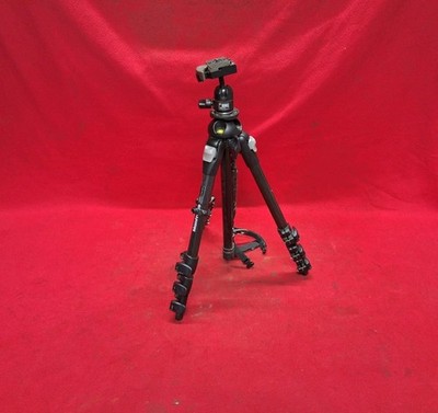 Manfrotto 190MF4 Magfiber mit 482RC2 Kameraplatte Platte