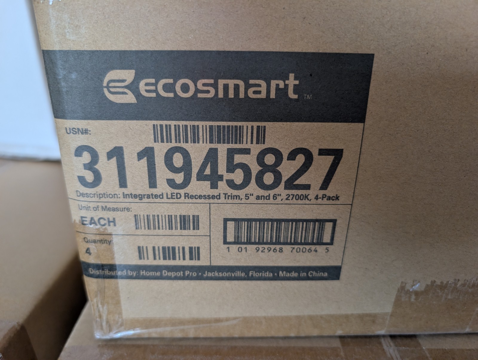 4 pack Ecosmart 65w 5&rdquo; - 6" Downlight Dimmable Soft White Screw-in Base NEW