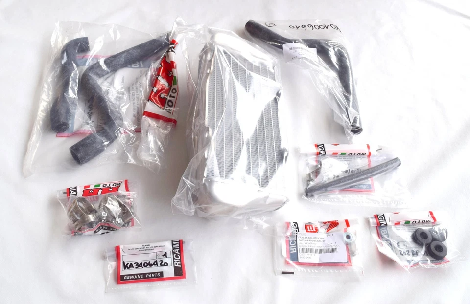 KIT RADIATORE SINISTRO AGGIUNTIVO ORIGINALE PER HM VENT BETA FANTIC - Imagen 2 de 3