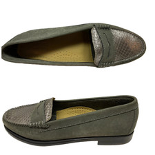 G.H. Bass Women's Whitney Dark Green Silver Snake Embossed Weejuns Loafers 9.5