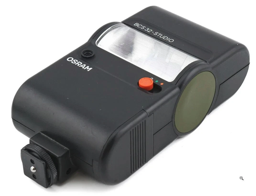 Lot De Flashes Anciens Pour Appareil Photo – Collection Ou Déco