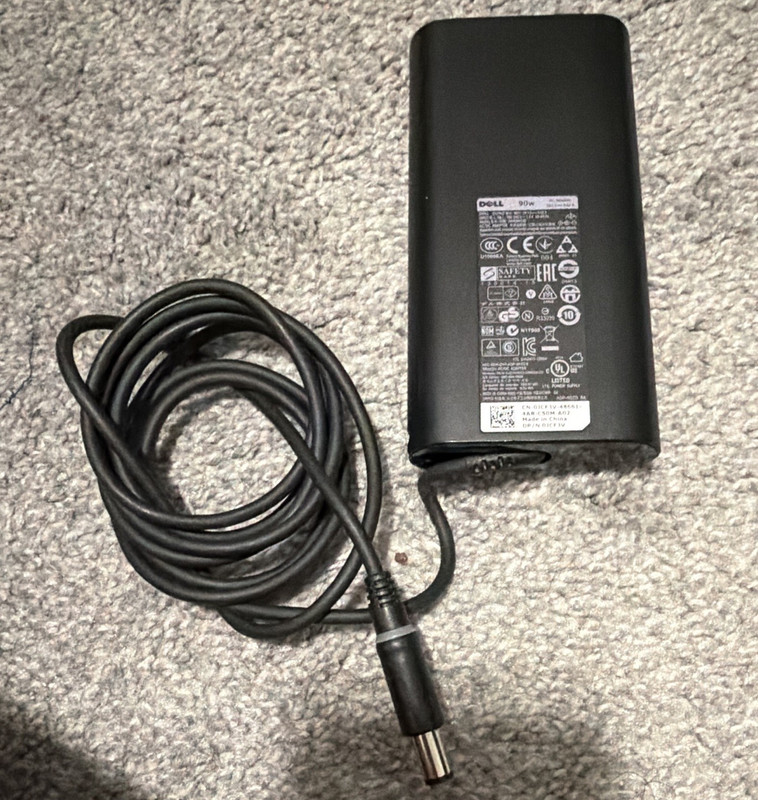 Dell 90W AC Adapter Charger 19.5V 4.62A Black DP/N 0JCF3V DA90PE0-00