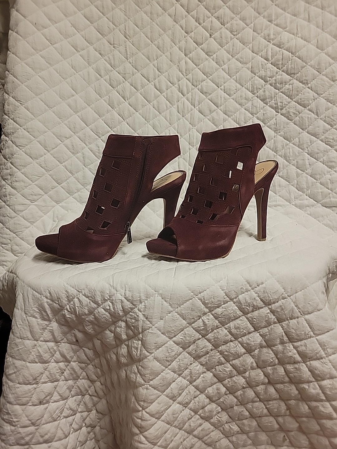 Jessica Simpson Burgundy Velve Leather Suede Pointed Toe Pumps Size 8
