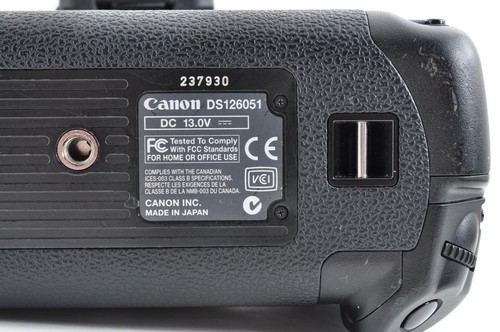 Canon EOS-1D Mark II 8.2MP Digital SLR Camera *Exc+5* w/NC-E2 from Japan #4780_b - Picture 12 of 24