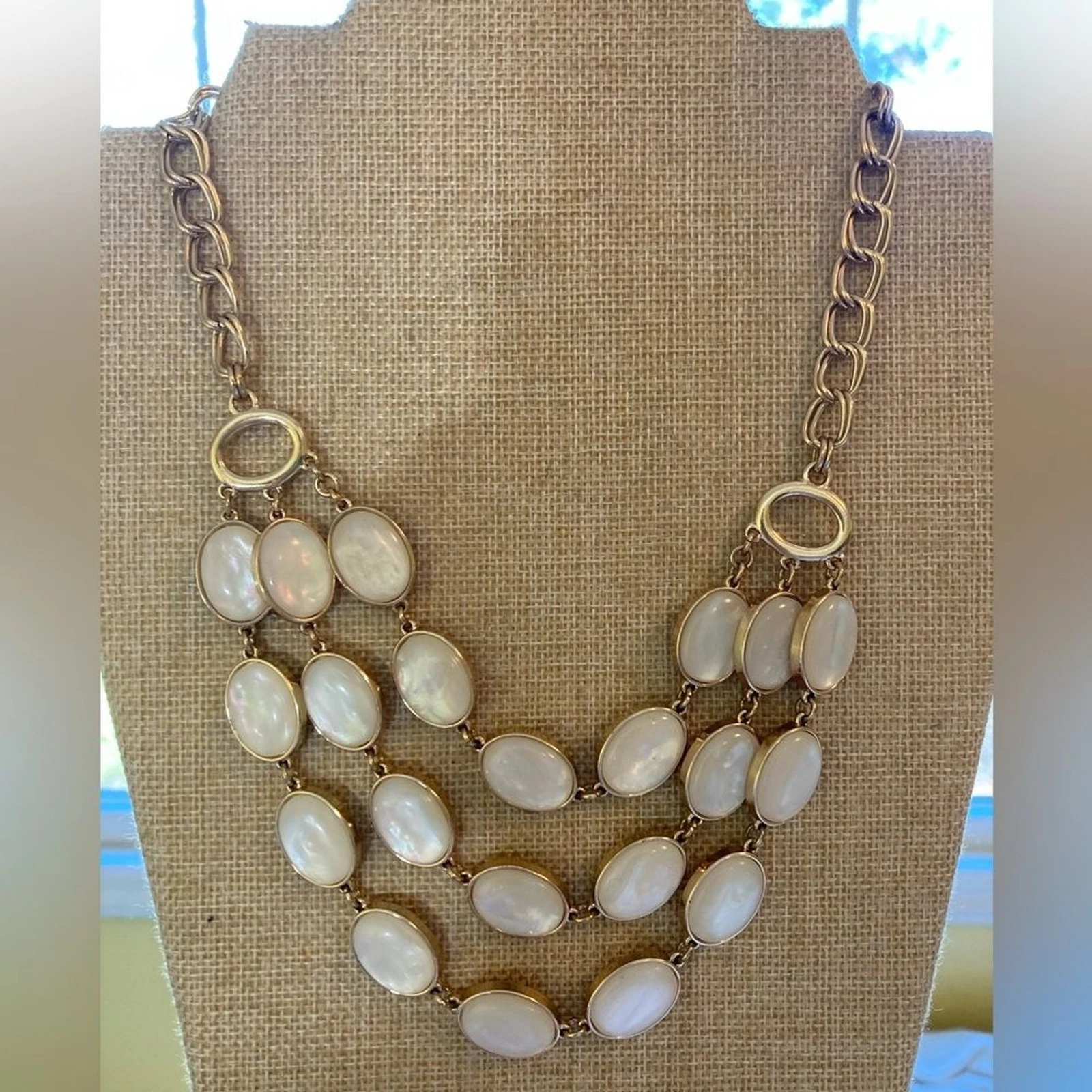 OFF WHITE Collana Talbots Multi Fili Stratificati Bianco