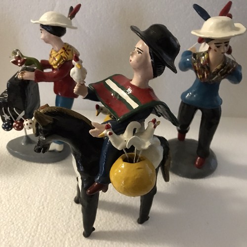 Set Of 3 Vintage Clay Pottery Folk Art Musical Figures 7 Inch Tall - Picture 6 of 10