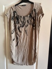 2 x ladies tops size 16 SB8