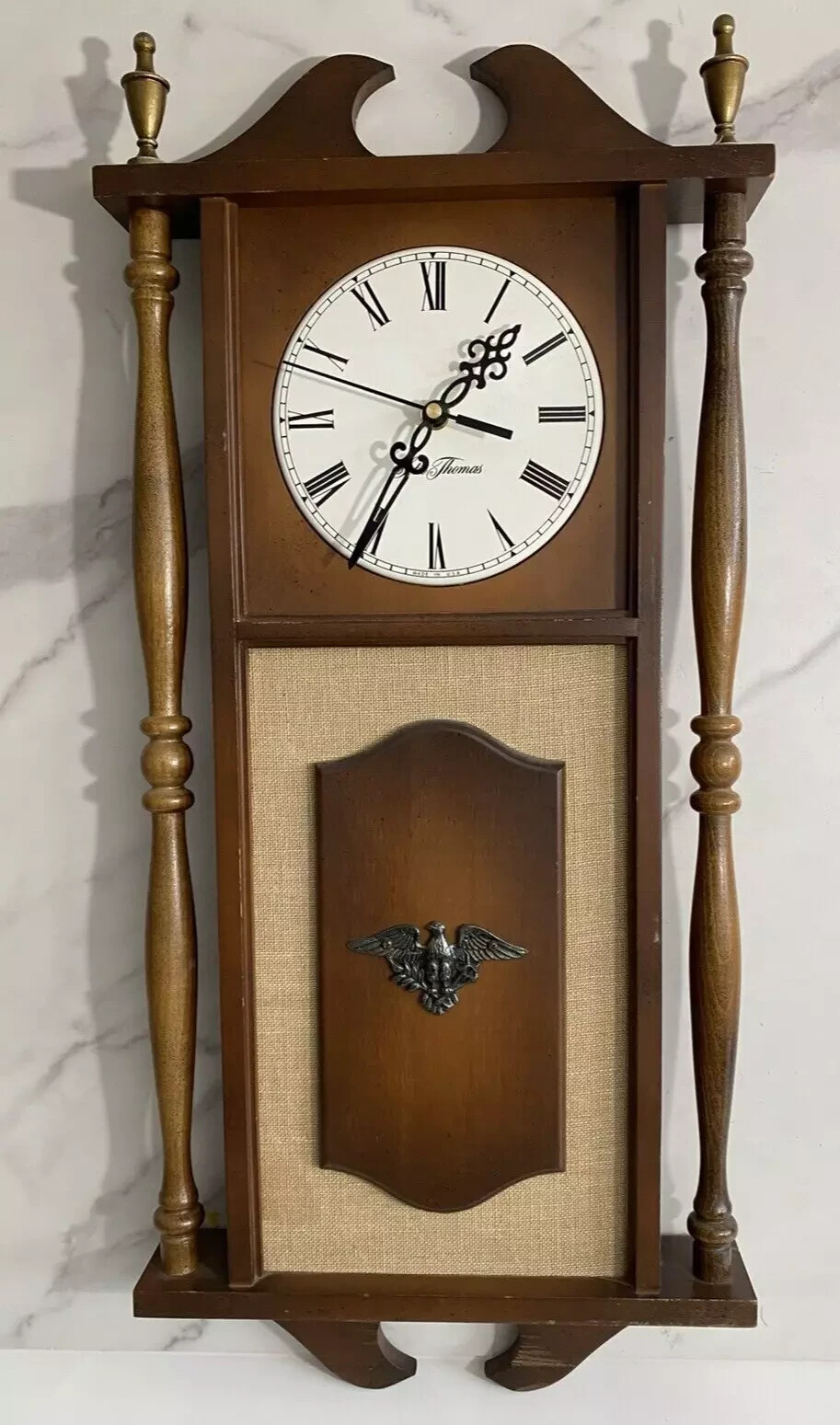 Vintage Seth Thomas Eagle Wall Clock E677 000 Southbridge, Quartz Battery  WORKS