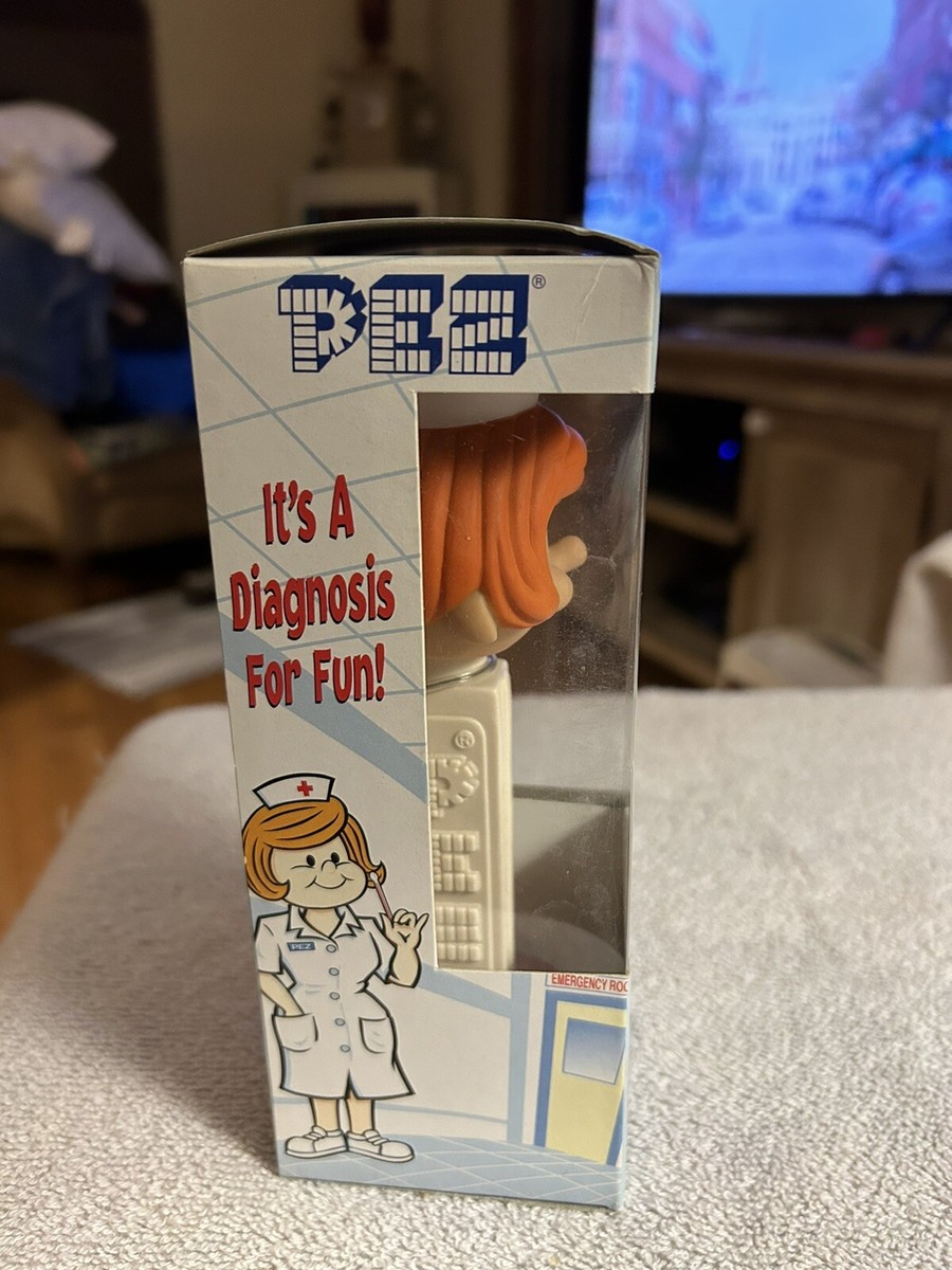 【FUNKO WACKY WOBBLER】 PEZ Doctor&Nurse Funko Wacky Wobbler Pez Doctor & Nurse Bobble Head PEZ Tower