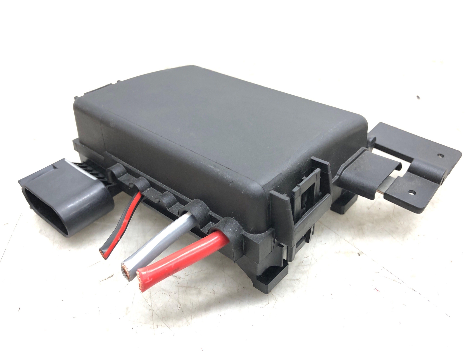 2006-2012 BENTLEY CONTINENTAL FLYING SPUR SPEED OEM BATTERY FUSE BOX 3W0937550