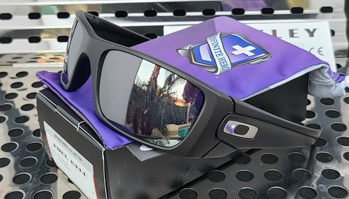 New Oakley FUEL CELL 9096-i460 