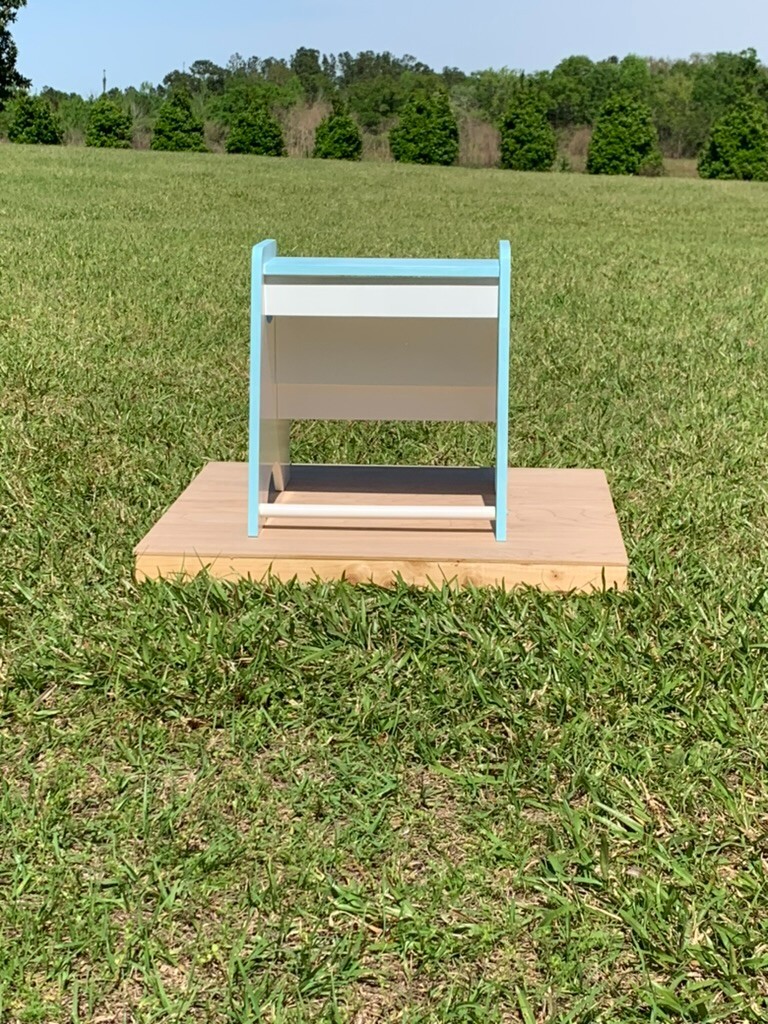 Picture 4 of 5