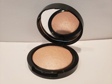 Mally Glowing Goddess Luminizer Rosy Glow 0.2...