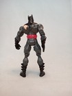 1998 BATTLE DAMAGED BATMAN GRAY SUIT DC COMICS KENNER 6.5” ACTION FIGURE — photo 4