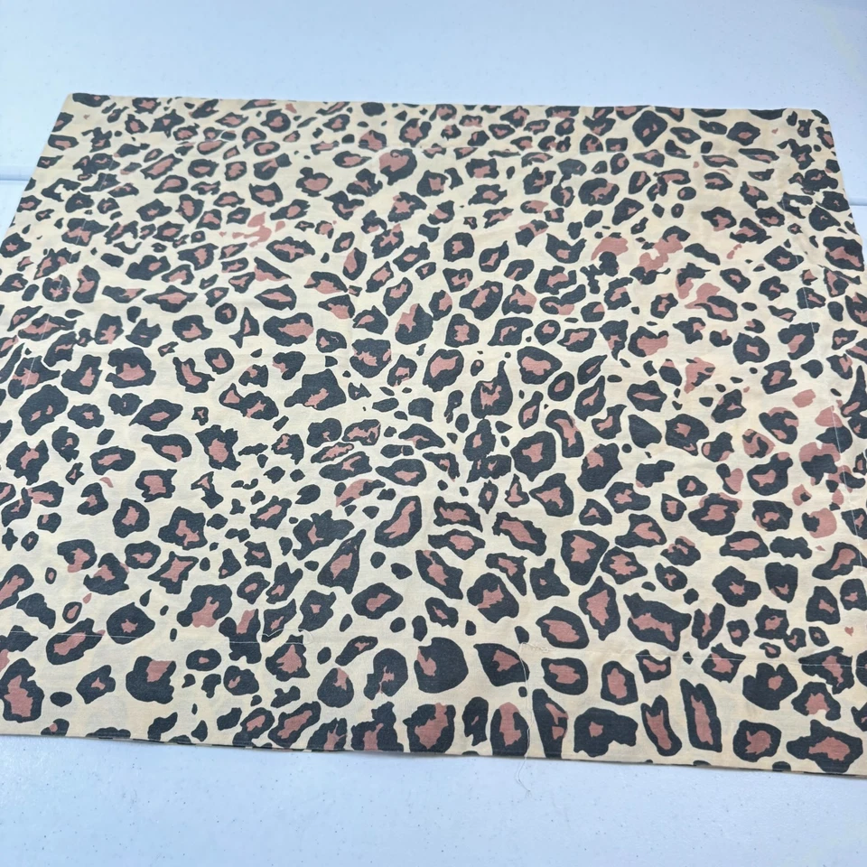 vintage springs pillowcase sham standard cheetah animal print blend no iron usa - Image 2 of 4