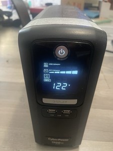 cyberpower 1500va avr With Battery