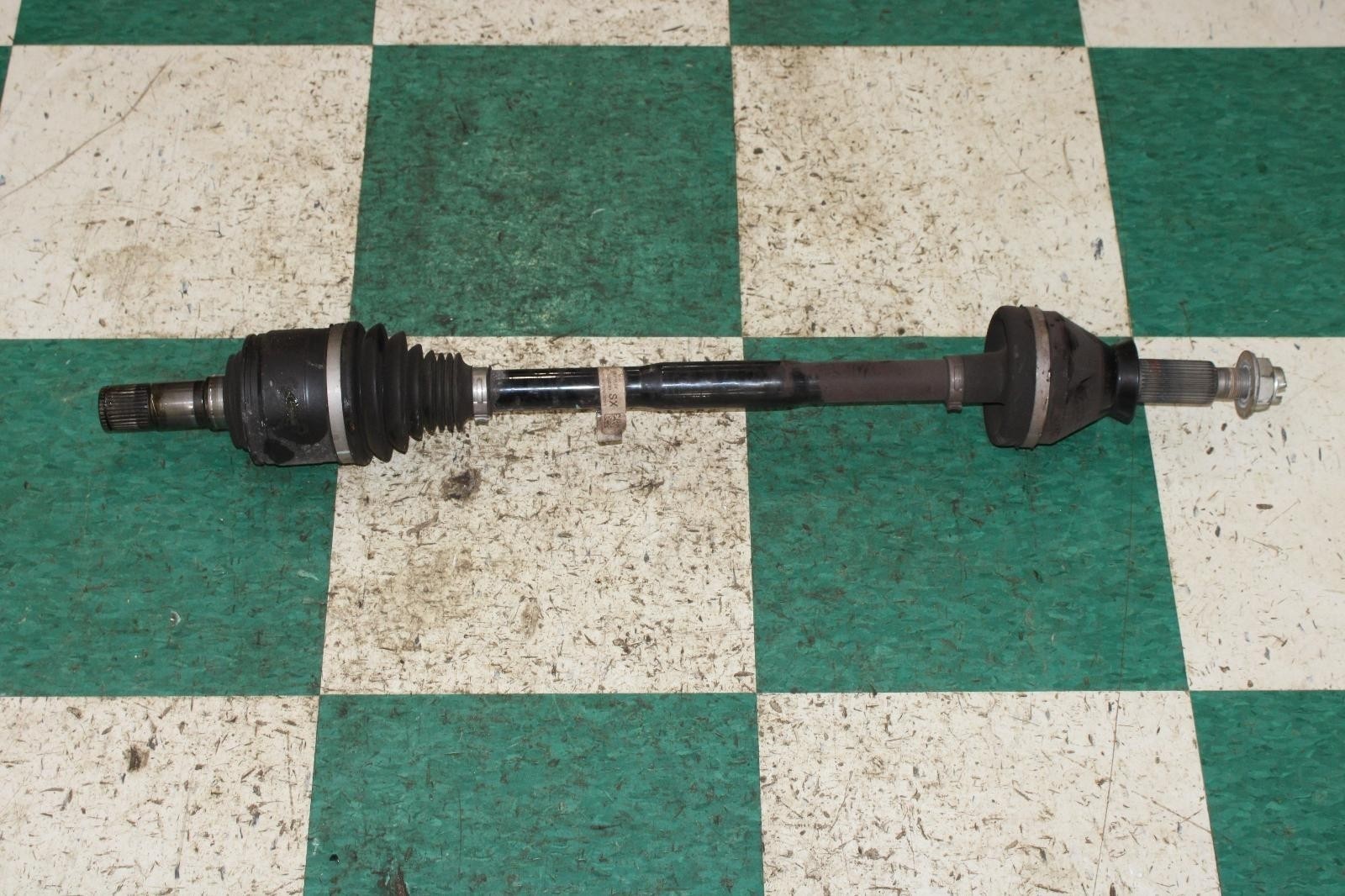 Maserati Quattroporte S Q4 2014-2021 Front Left Cv axle