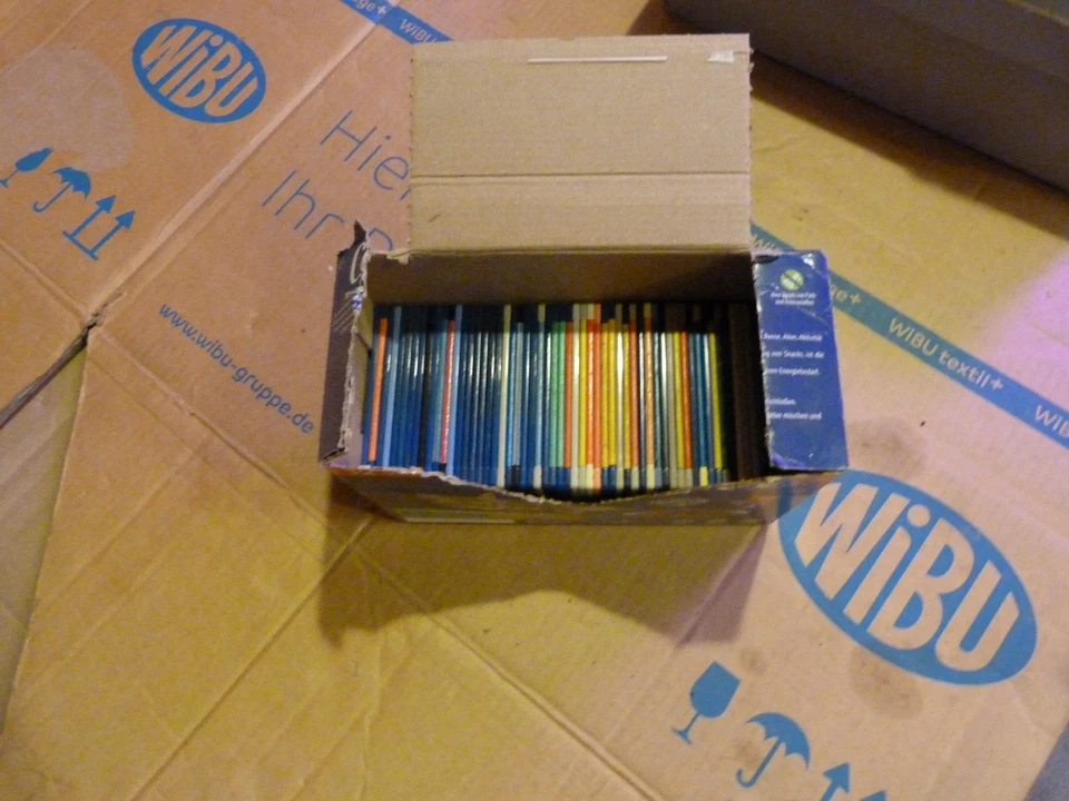 60 alte Amiga Disketten - 3.5 Zoll - ungetestet - Bild 3 von 3