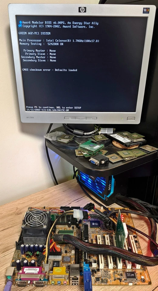 ABIT SA7 Rev. 1.01 Socket 478 DDR1 AGP ATX SiS 645DX Motherboard + CPU + RAM - Image 4 of 4