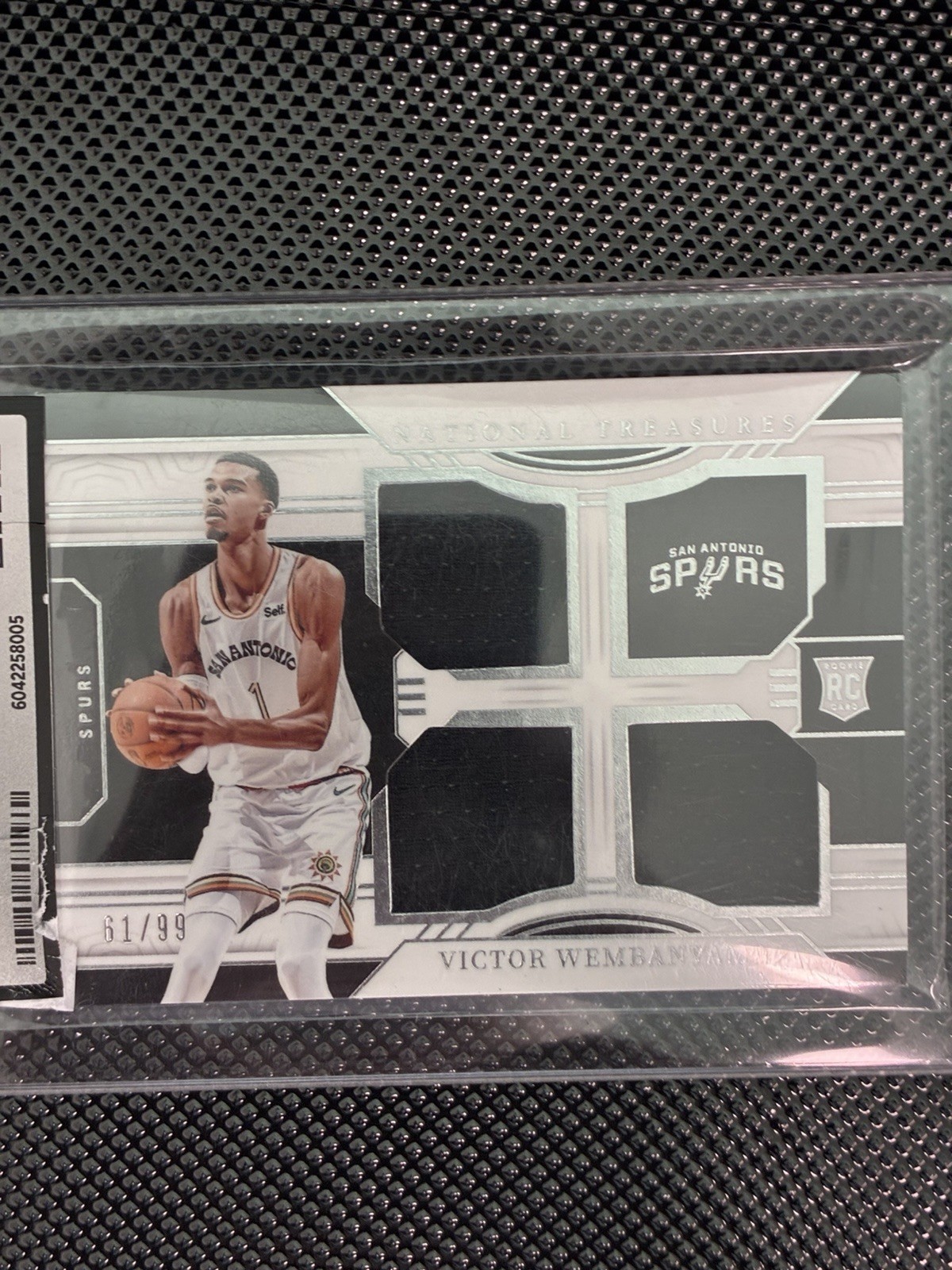 2023-24 National Treasures Victor Wembanyama Rookie Triple Materials Patch #/99 view 3