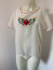 Vinatge blouse embroidered size M cc25
