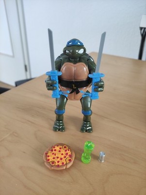 Playmates Mutatin' Leo - 2023 lose komplett - Teenage Mutant Ninja Turtles TMNT