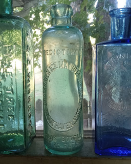 BROOKHAVEN ICE MANUFACTURING CO BROOKHAVEN MISS RARE BLOB HUTCH SODA BOTTLE