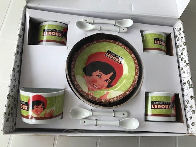 Chicorée Leroux coffret de table 12 pièces en faïence collector 2008 - 3