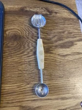 Vintage Melon Baller 2 sided, Decorative plastic handle, Hong Kong Unbranded