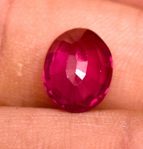 Mozambique Red Ruby Oval Cut 3.65 Ct Lab-Created Loose Gemstone - Picture 6 of 6