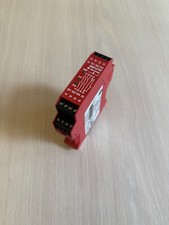 Allen-Bradley Guardmaster MSR127RP Safety Relay (440R-N23135)