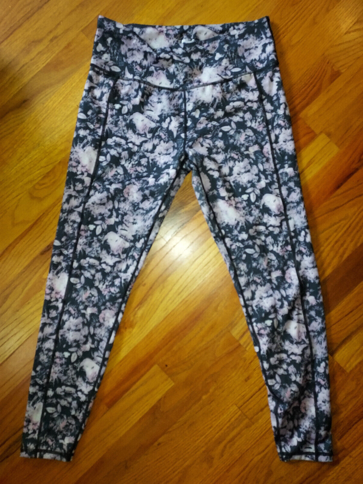 Ouges Floral Leggings Womens Black Lavender Stret… - image 1