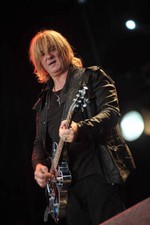 Joe Elliott performs with Ian Hunter live on stage at High Voltage - Old Photo