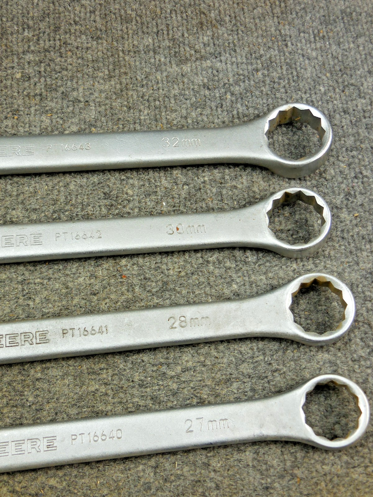 Vintage John Deere TY19923 Metric Wrench Set 20 21 22 23 24 25 26 27 28 30 32 MM