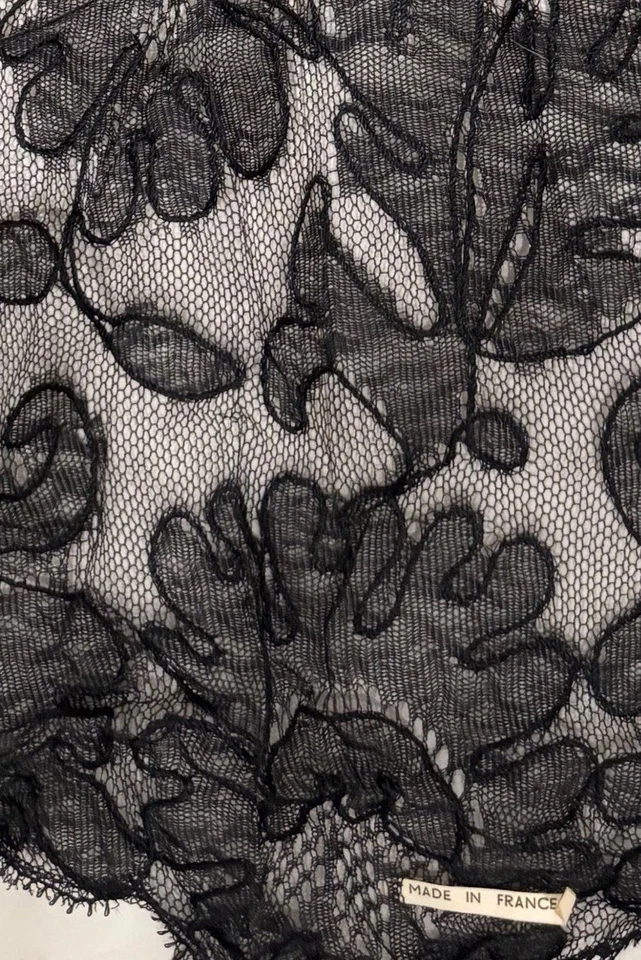 De Colección Niña Francesa Encaje Chal Cuello Bufanda Mantilla Negro Jackie O Francia Pañuelo Foto 4 de 4