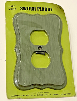 MCM Outlet Cover Maple Green Wood By Jackson Mfg Co NOS