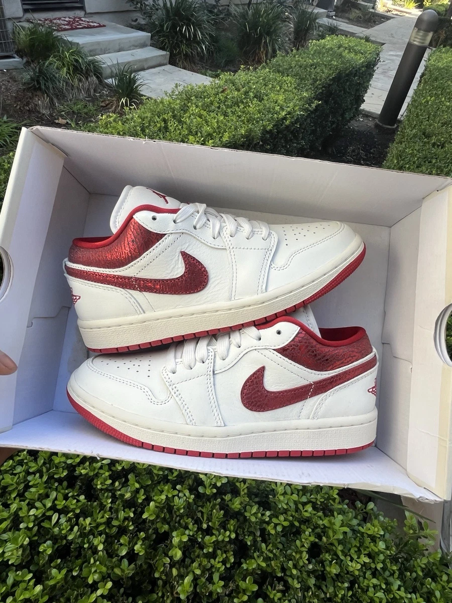 【最終価格】AIR JORDAN 1 RETRO LOW OG 27.0 A Look at the Air Jordan 1 Low Retros | eBay