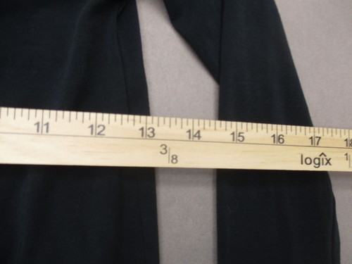 REI Size M (10-12) Boys Black Stretch Crew Neck Long Sleeve Athletic Top 698 - Picture 3 of 7