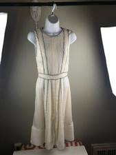 ALICE & OLIVIA Cream Dress ;W/ Dark Stitching Preowned. Size Small (5 Stains)