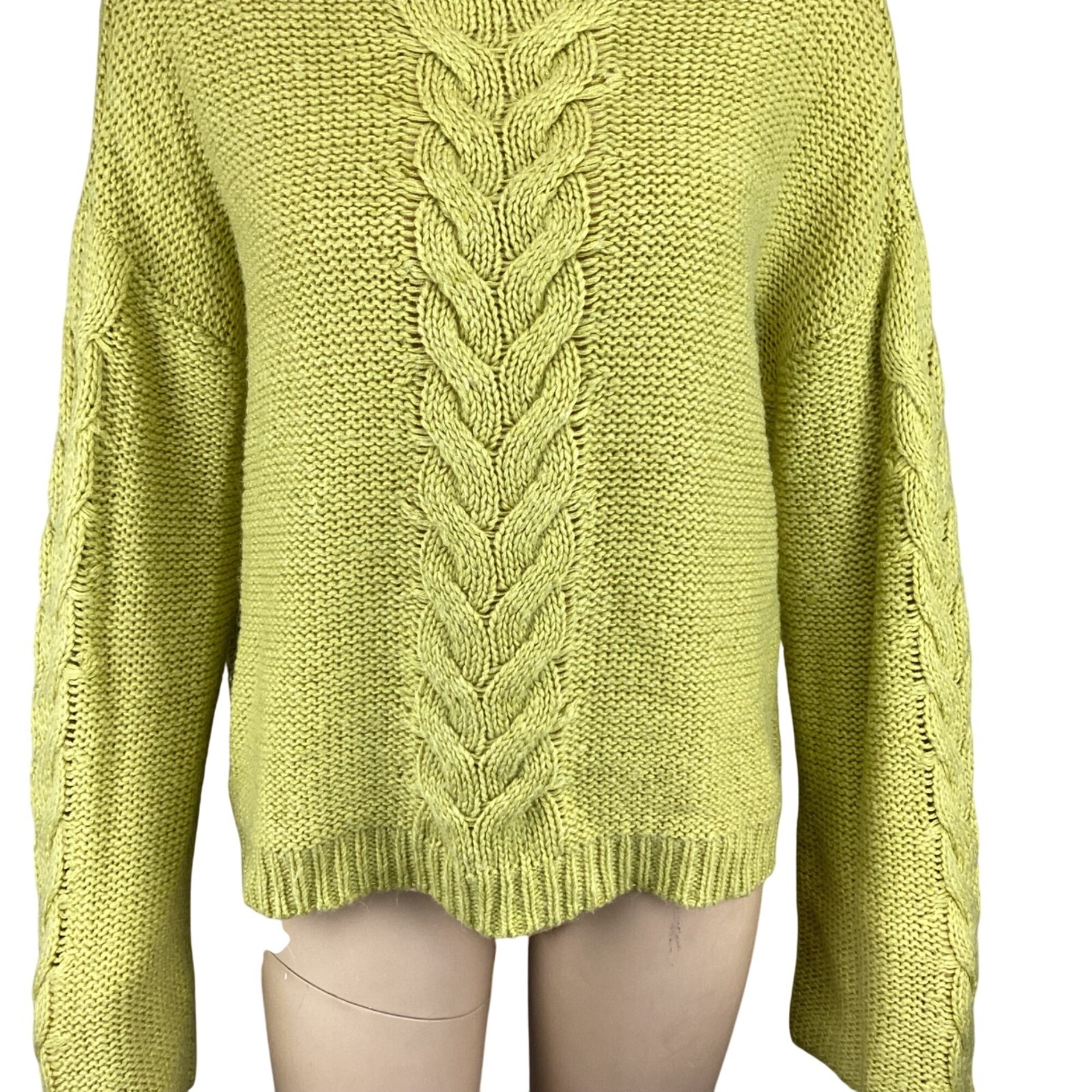 Love, Whit By Whitney Port Cable Knit Sweater Size Large Crew Neck Long Sleeve