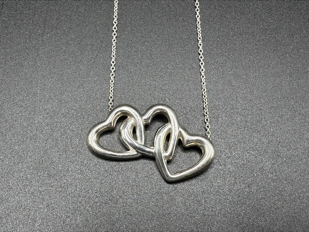 Tiffany & Co. 2点セット　3/3 Tiffany & Co. 3 ​​Triple Open Heart Silver 925 Necklace