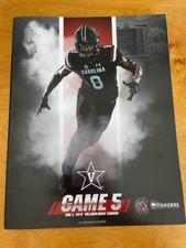 2019 SOUTH CAROLINA GAMECOCKS GAMEDAY PROGRAM vs Vanderbilt D.J. WONNUM on Cover