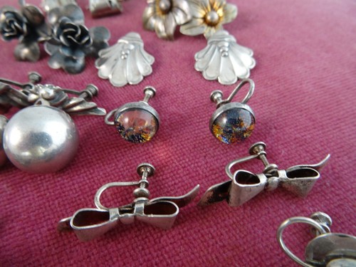 LOT OF 14 ANTIQUE & VINTAGE STERLING SILVER .925 EARRINGS~70 GRAMS - Picture 7 of 10