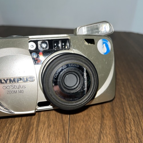 Olympus Stylus Zoom 140 38-140mm Point & Shoot 35mm Film Camera READ DESCRIPTION - Picture 3 of 7