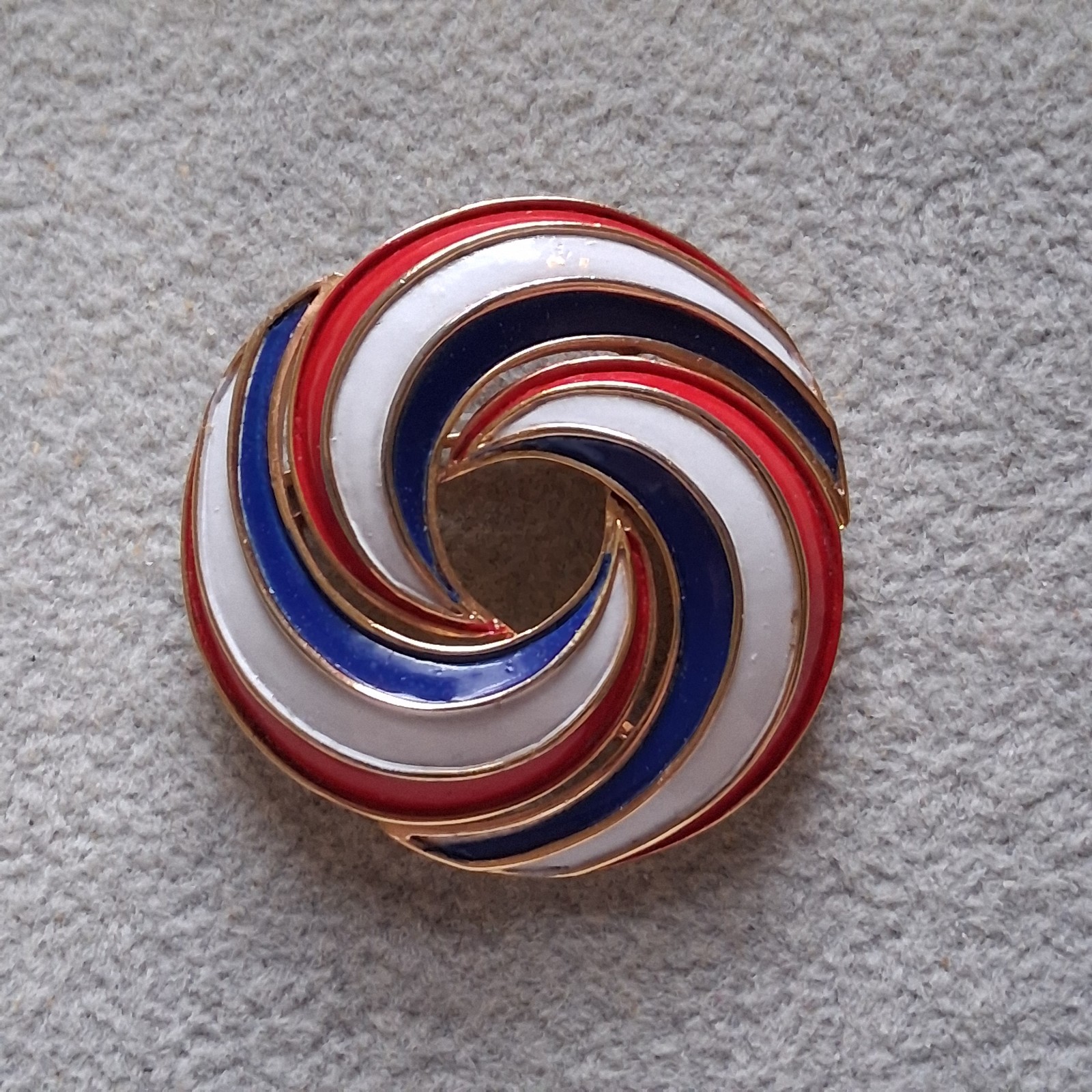 Crown Trifari Swirl Brooch Patriotic Enamel Red White Blue Gold Tone Pin Vtg