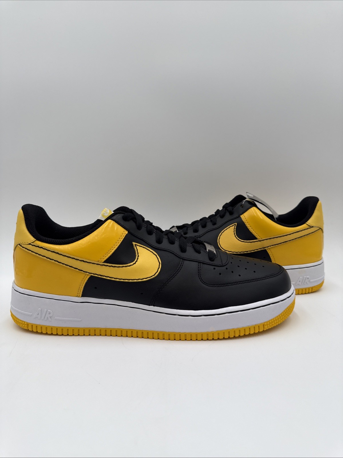 Nike Air Force 1 '07 Black Varsity Maize 2008 Size 10.5 Brand New 315122-071