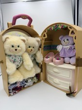 Vtg Fisher-Price Briarberry Bear Plush  Wardrobe Armoire Case W/ Accessories