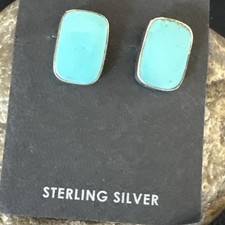 Blue Kingman Turquoise Navajo Sterling Silver Post Stud Earrings 20113